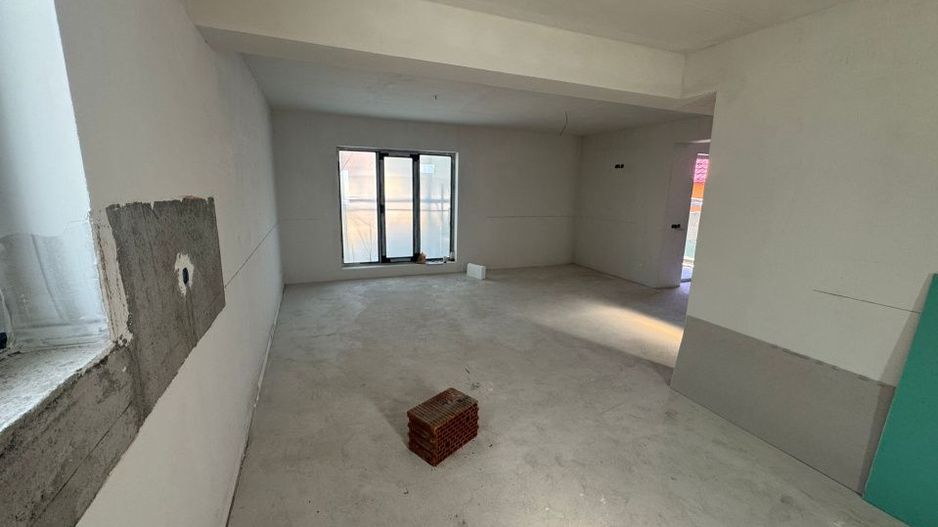 Casa noua, P+M, 4 camere, terasa, teren 500 m2, central, Cornu - Poză 8