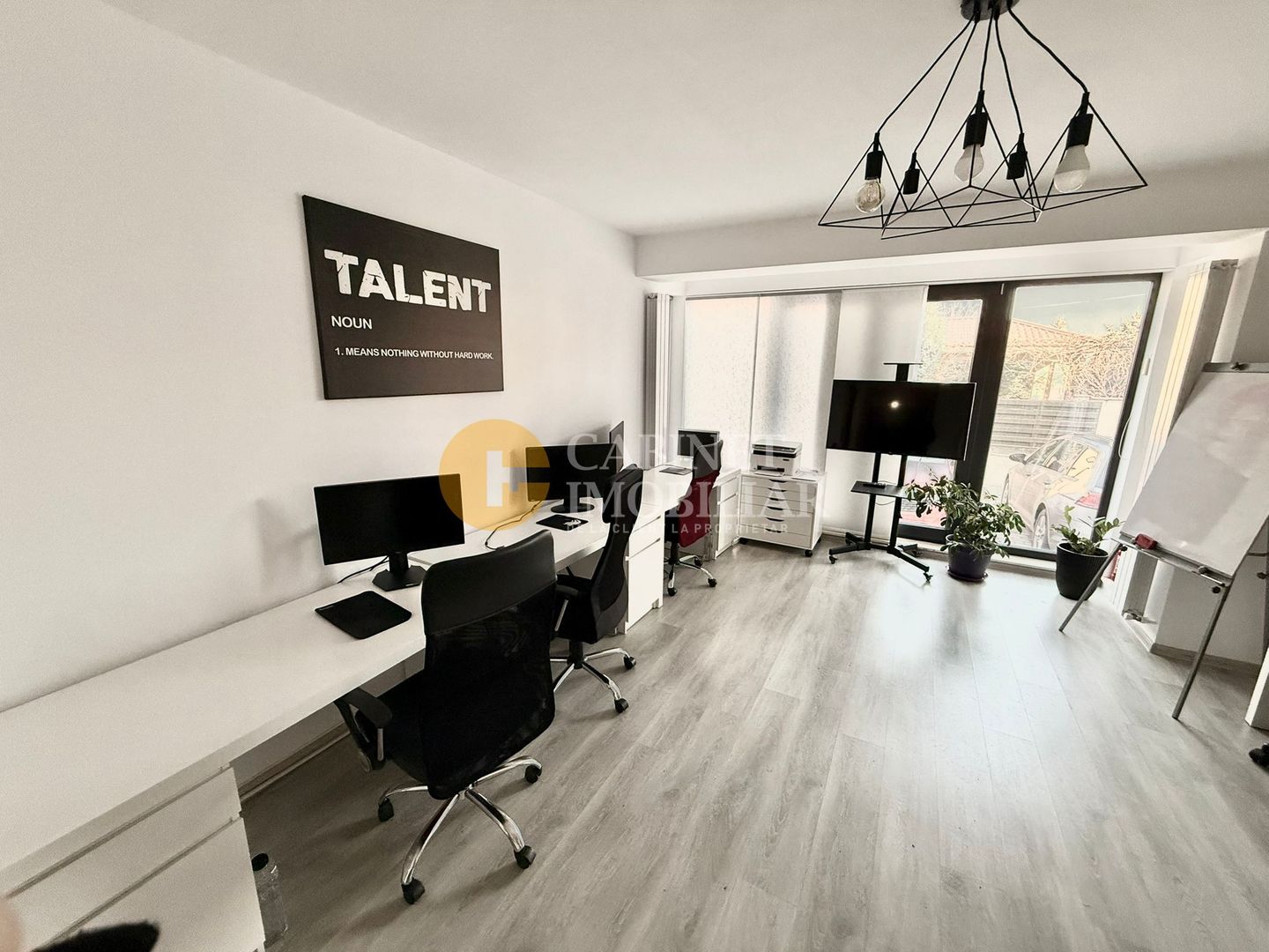 3 Camere Decomandat + Grădină Proprie/ BLOC NOU - Modern - Zona Platou Galata - Poză 2