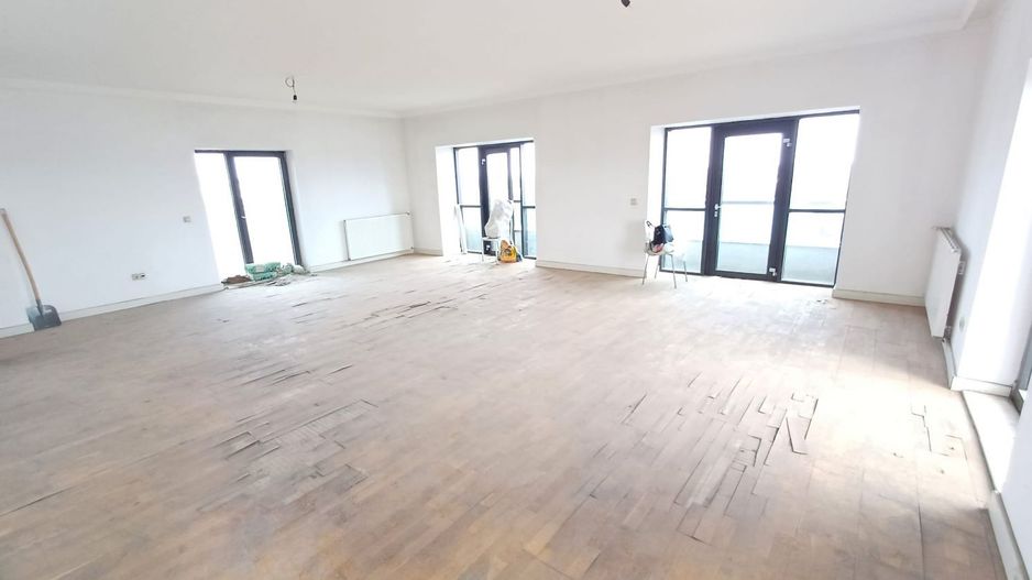 Penthouse Emerald Residences 363 mp etaj 11-12 Lacul Tei - Poză 7