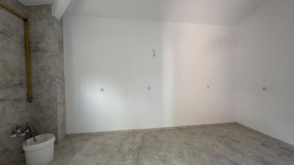 VILĂ CU POTENȚIAL MULTIPLU| HERASTRAU - Poză 8