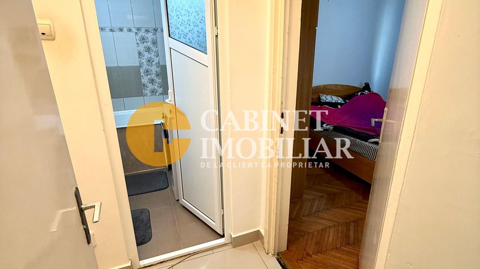 3 Camere Decomandat - Etaj 1 - Zona Podu Ros - Primaverii - Poză 10