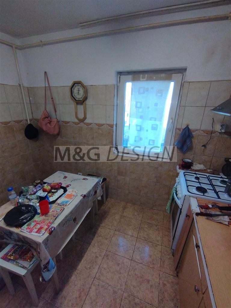 2 cam Matei Basarab  2 balcoane 51 mp utilibloc izolat - Poză 14