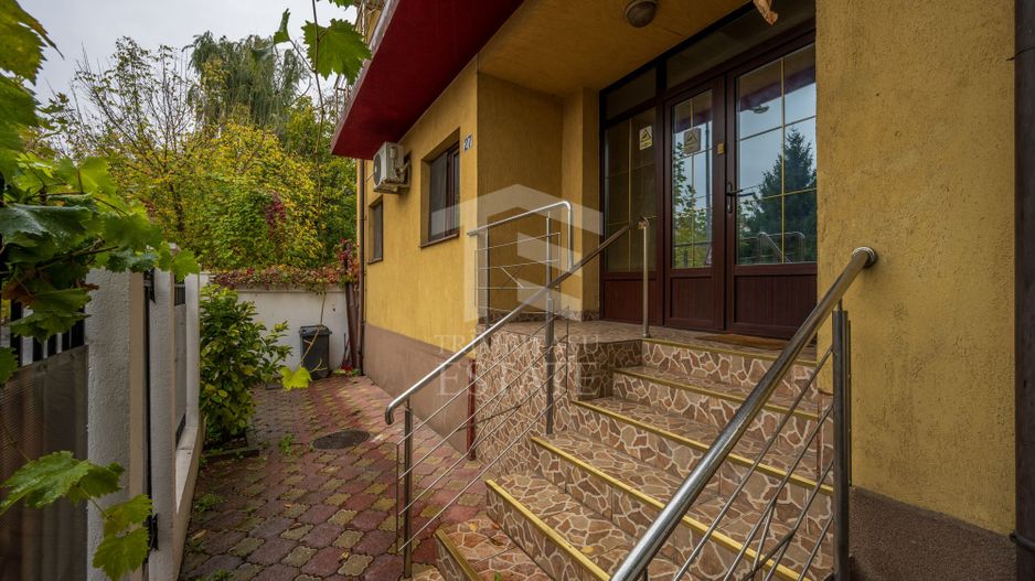 Casa Timpuri Noi 2010 P+1+M 220M - Poză 3