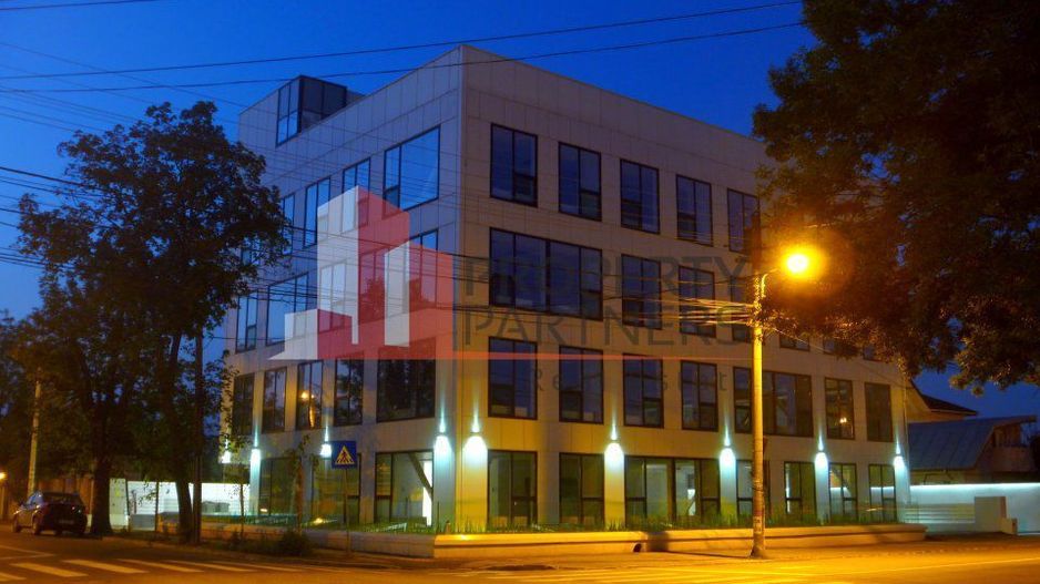 Spatiu comercial - showroom - Poză 3