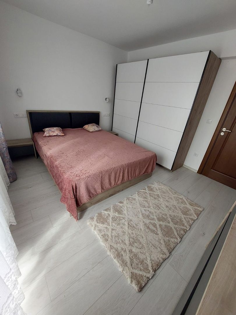 Apartament cu 3 cameră de închiriat – Zona Centrală, Oradea - Poză 1