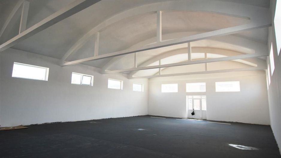 Spatiu: comercial, showroom, productie de inchiriat in Bartolomeu - Poză 12