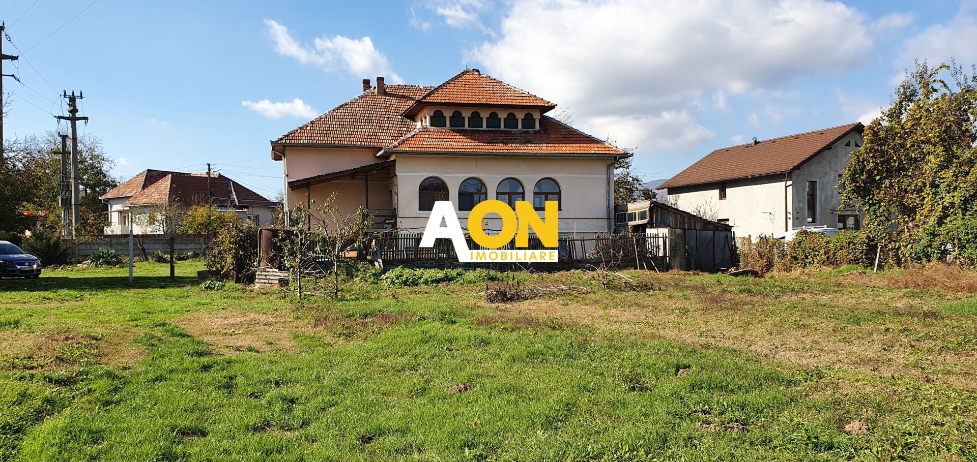 Casa cu 4 camere, la asfalt, 6200 mp teren, sat Sard, com. Ighiu - Poză 2