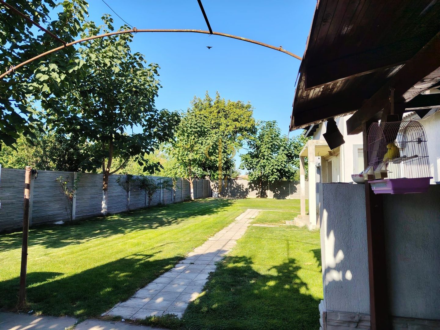 Casă spațioasă în Varias, împărțită în două unități cu acces separat - Poză 15