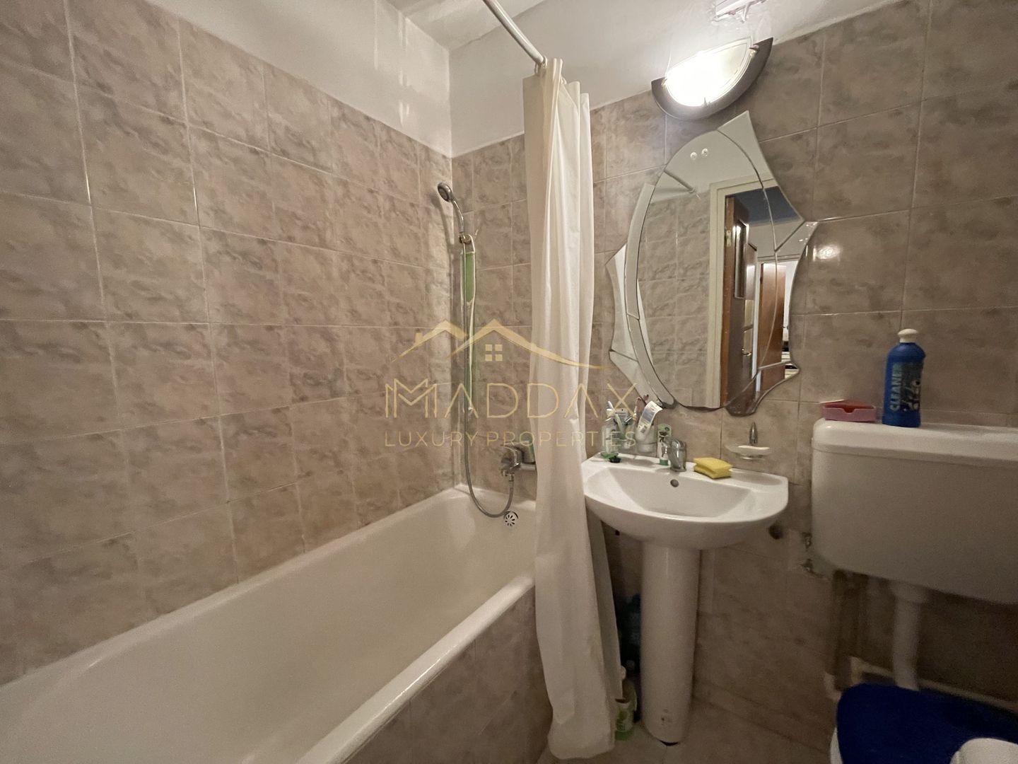 //Apartament 4 camere****Parcare + Boxa//Apusului - Poză 25