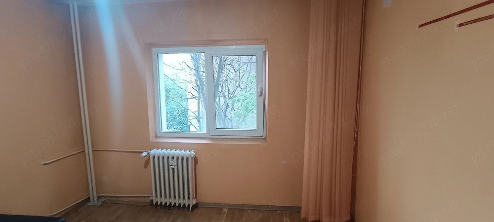 Vand apartament cu 3 camere decomandat Brancoveanu - Poză 3