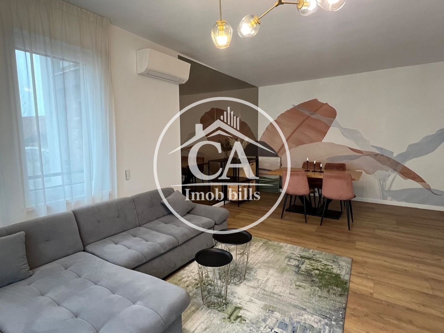 Apartament LUX de închiriat cu 3 camere în zona ultracentrală, Oradea - Poză 2