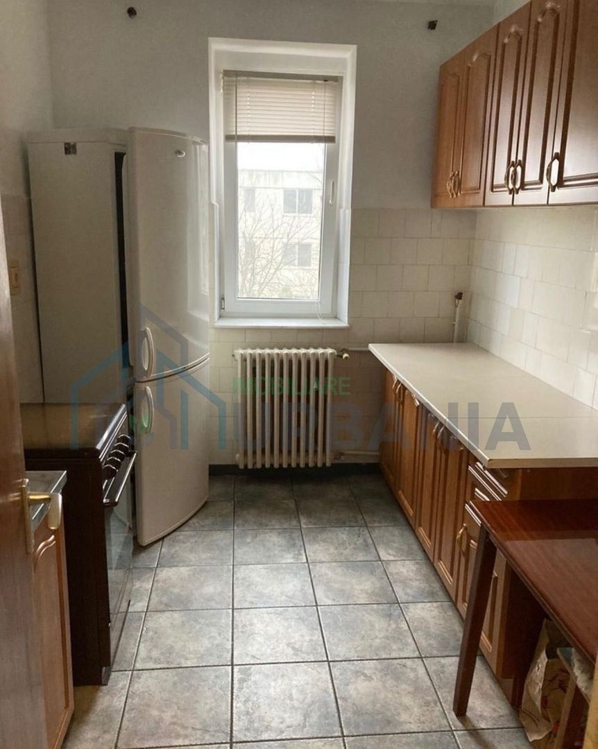 Apartament de vanzare 2 camere Copou Bulevardul Carol - Poză 3