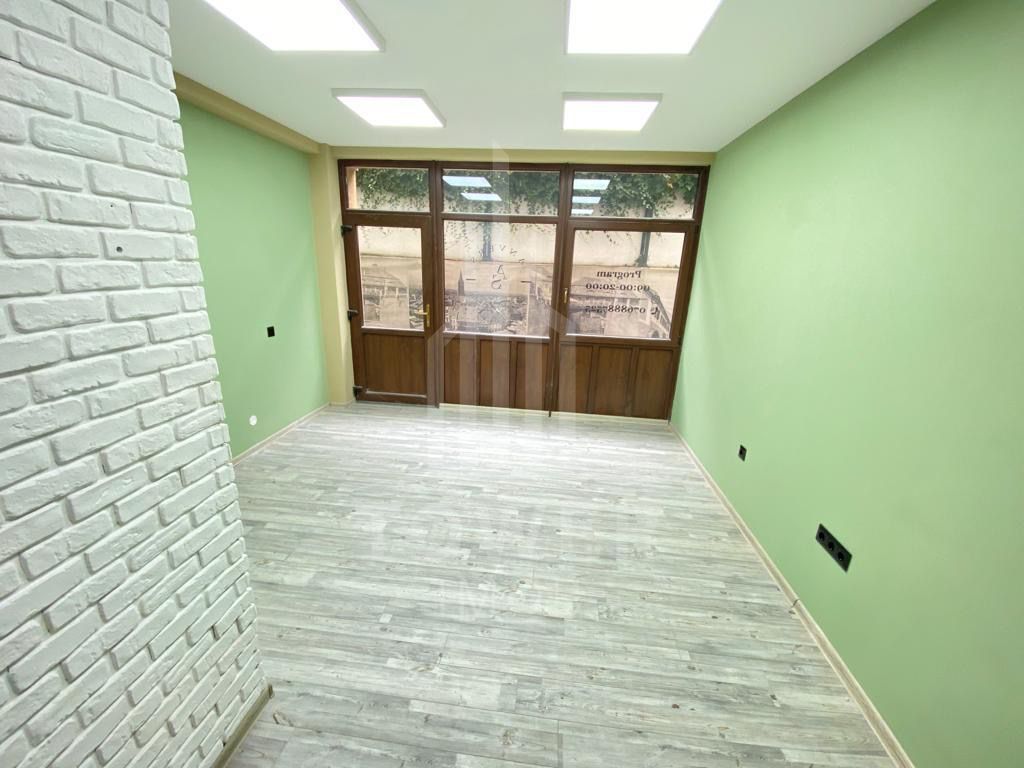 Spațiu birou- De închiriat - Poză 2