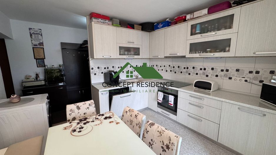 Apartament 2 camere decomandat de vânzare, Marasesti - Poză 4