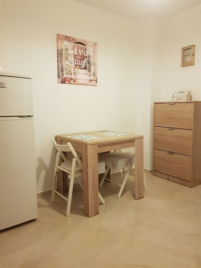 Garsonieră 42 mp, etaj mic, bloc reabilitat, Vitan Mall - Poză 3