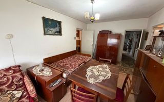Apartament 4 camere,  etaj 3 - Cugir - Poză 2