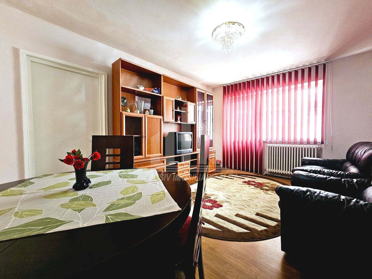 Apartament cu 2 camere de vanzare, Cetate - Poză 1