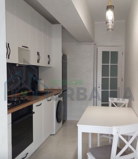 Apartament decomandat cu 2 camere, 65 mp, etaj 1, Royal Town, Iași - Poză 2