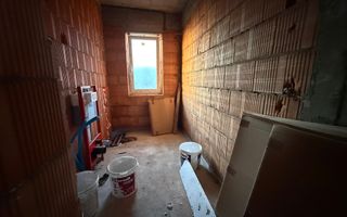 Casa individuala cu 4 camere in Giroc langa principala - Poză 9