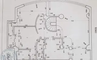 Imobil cu 8 camere, terasă de 60 mp, situat în centrul orașului - Poză 12