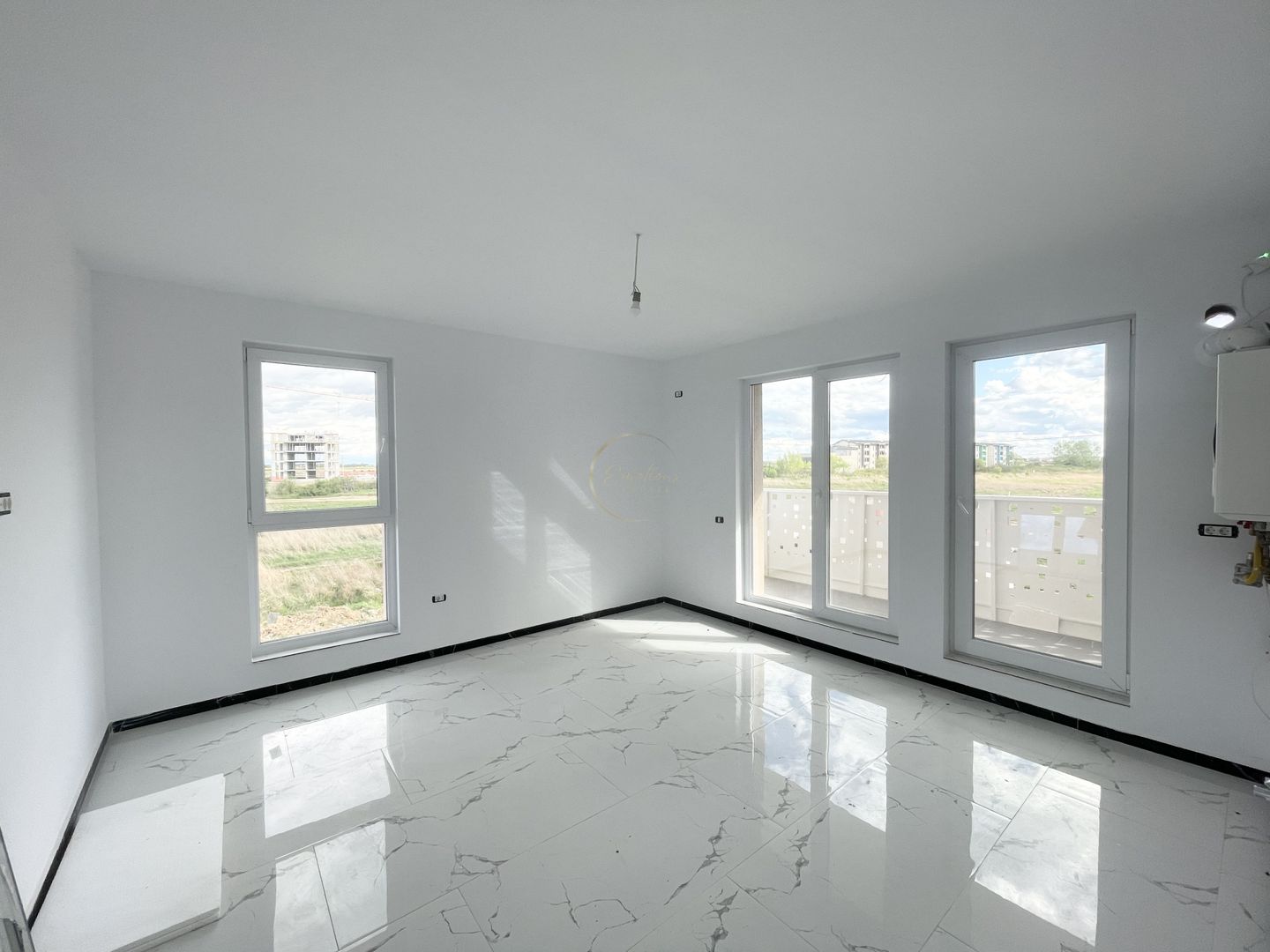 NOU Apartament 2 camere - Hotel IQ, Giroc - Poză 1