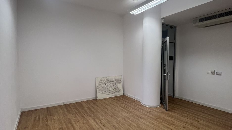 Birouri zona centrală - Poză 26