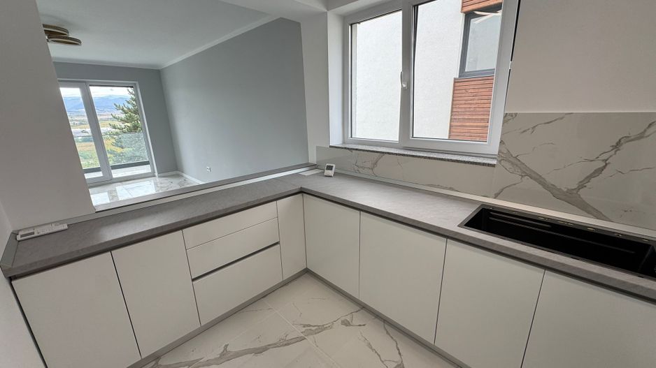 Apartament modern 3 camere - Cristian Sibiu - Poză 4