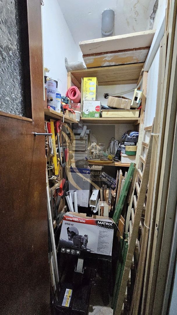Vând apartament cu 3 camere, 4 4, Antiaeriană - Poză 10