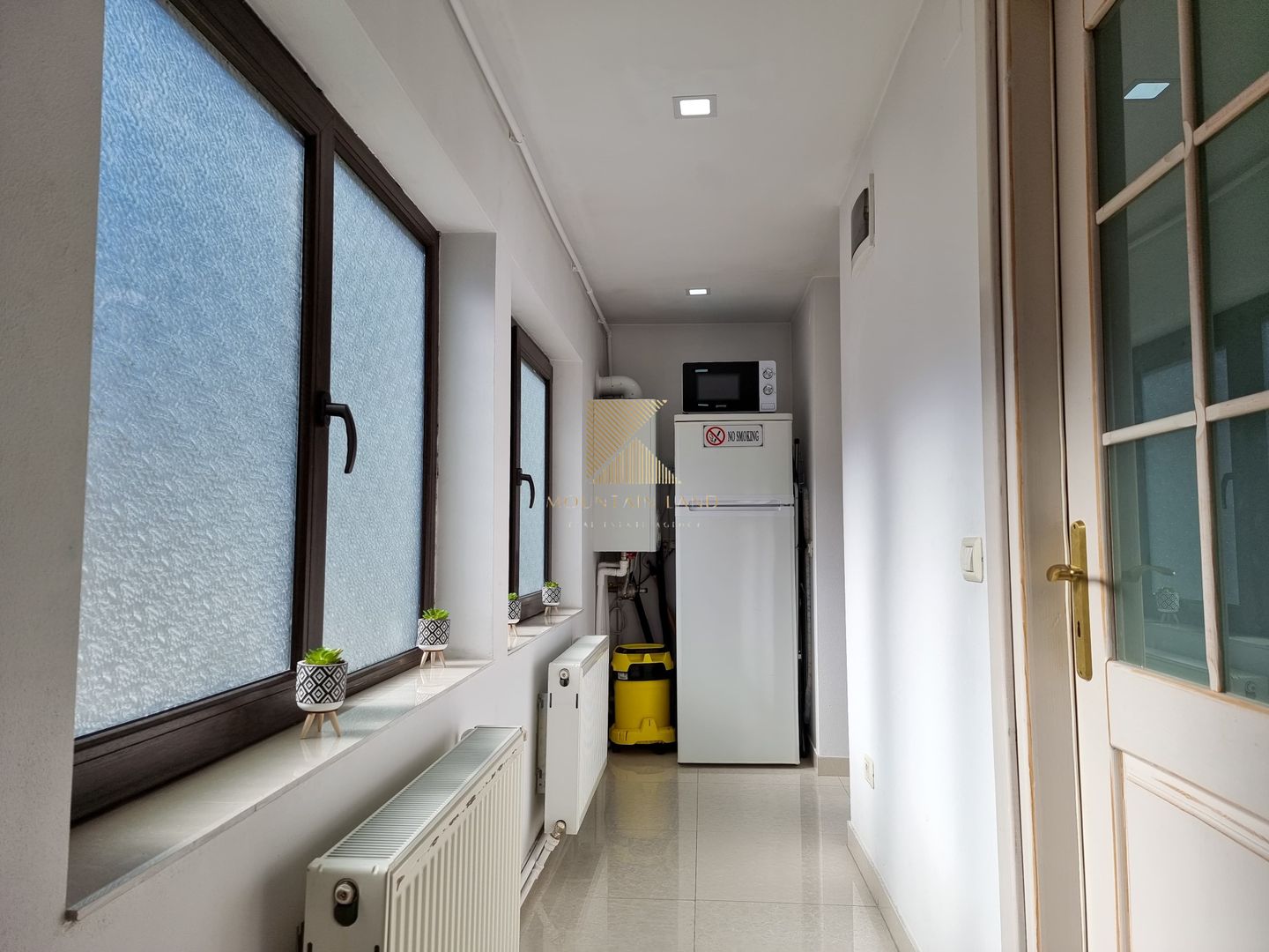 Apartament 3 camere – mobilat complet, vedere superbă,  Centrul Istori - Poză 18