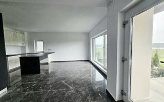 Casa cu garaj si teren mare super pret - Poză 25