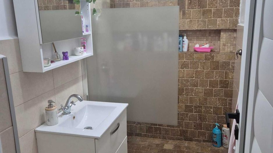 Vanzare Apartament 2 camere cu curte proprie |  | Șoseaua Sălaj - Poză 4