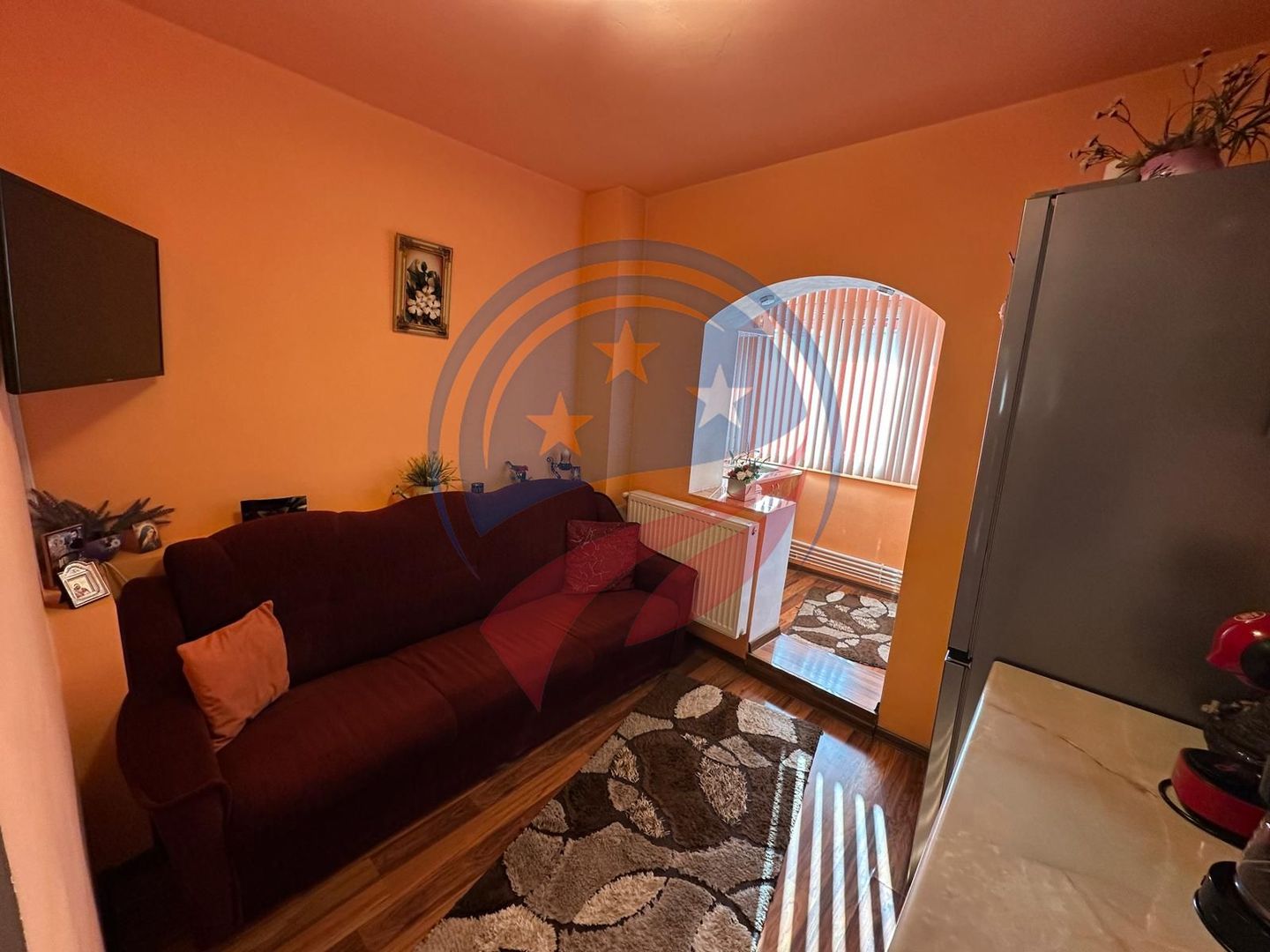 APARTAMENT 3 CAMERE, COMPLET MOBILAT SI UTILAT,  DE VANZARE - Poză 4