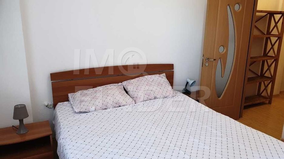2 Camere Zona Horea - Poză 4