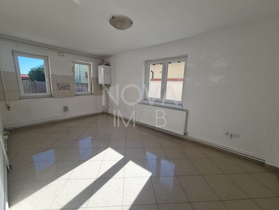 Casa tip duplex de inchiriat - nemobilata, zona Brana - Selimbar - Poză 17