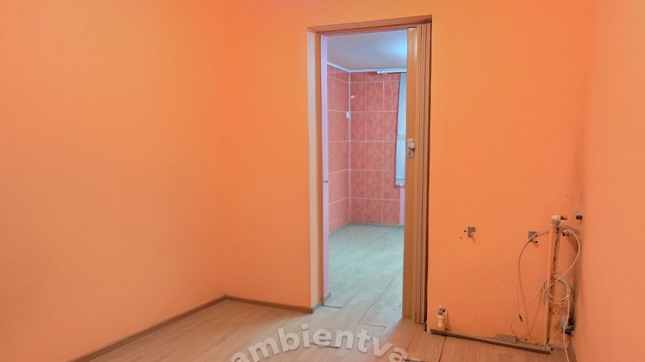 Garsoniera cu balcon si baie proprie, 15 mp, VASLUI - zona FILATURII; - Poză 6