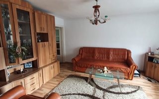 Casa cu 7 camere, 2 spatii comerciale, pretabila pt. birouri, Centru - Poză 5