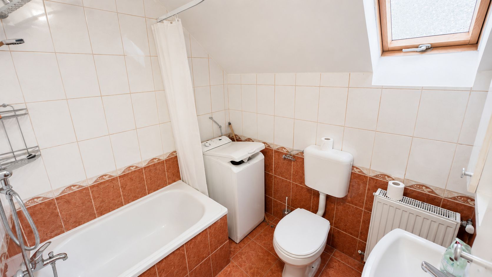 COMISION 0% | Mansarda Zona AEM | 38 mp | Centrala Proprie | Acoperis - Poză 5