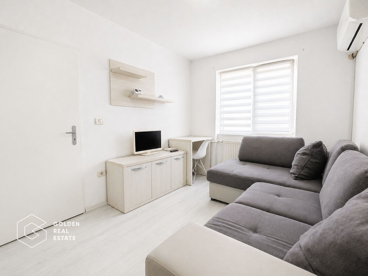 Garsoniera tinerasca, centrala proprie, etajul 1, Gradiste - Poză 1