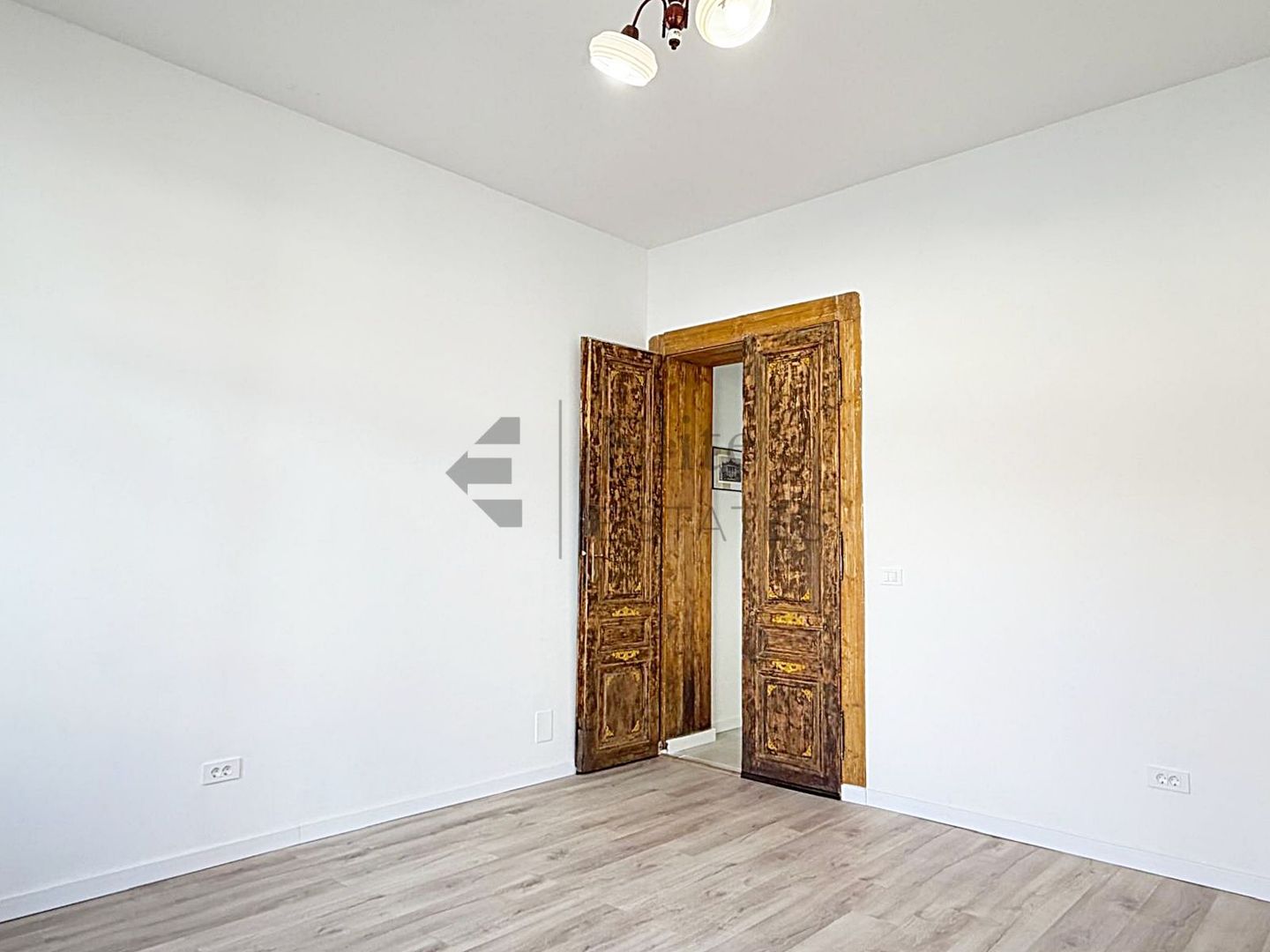 Apartament 2 camere ultracentral Oradea | Cabinet - Poză 7