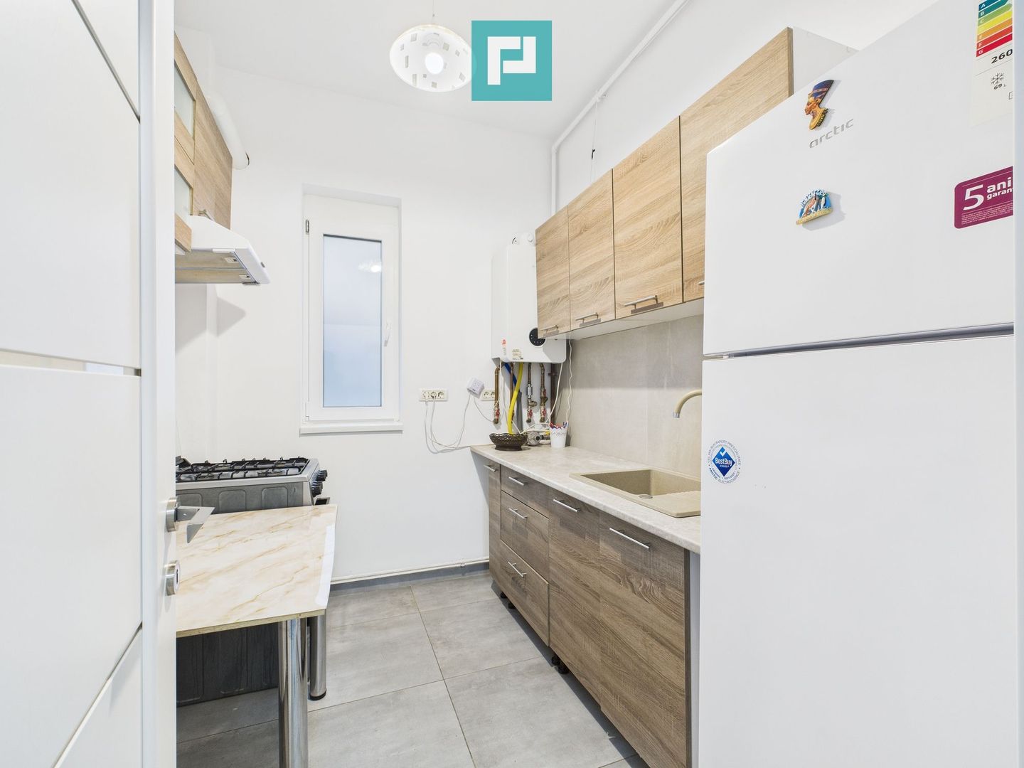 Apartament 2 camere  confort și  liniște în Giroc - Poză 5