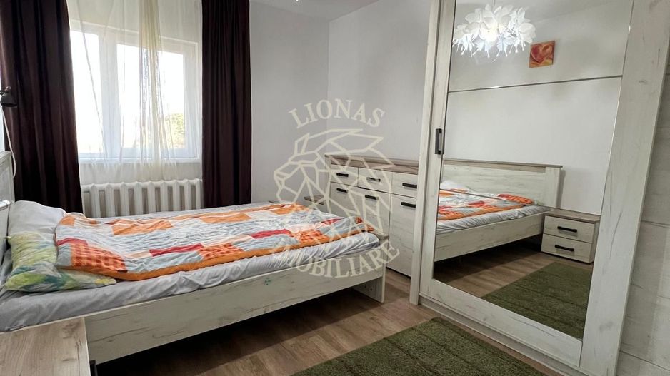 Apartament 2 camere-balcon-curte comuna-parcare-Zona Spalatoria Mara - Poză 2