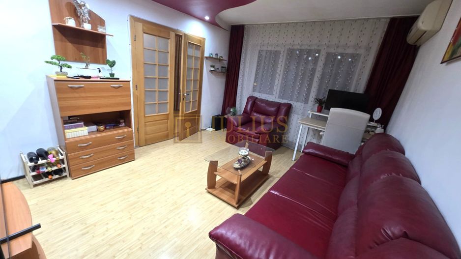 Apartament in Complexul Studentesc - Poză 3