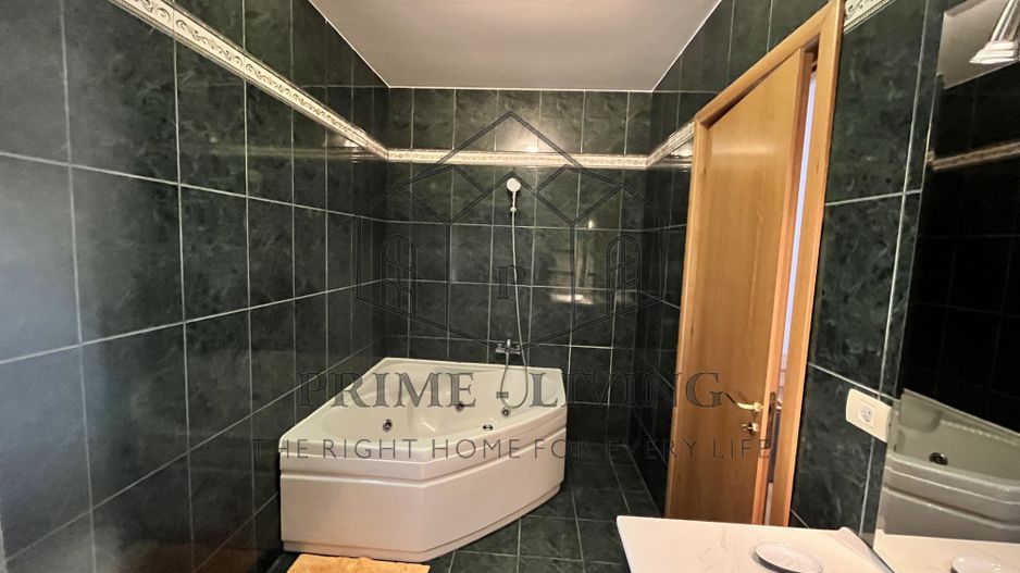 VILA CU 7 CAMERE IN COMPLEX REZIDENTIAL IN IANCU NICOLAE - Poză 20