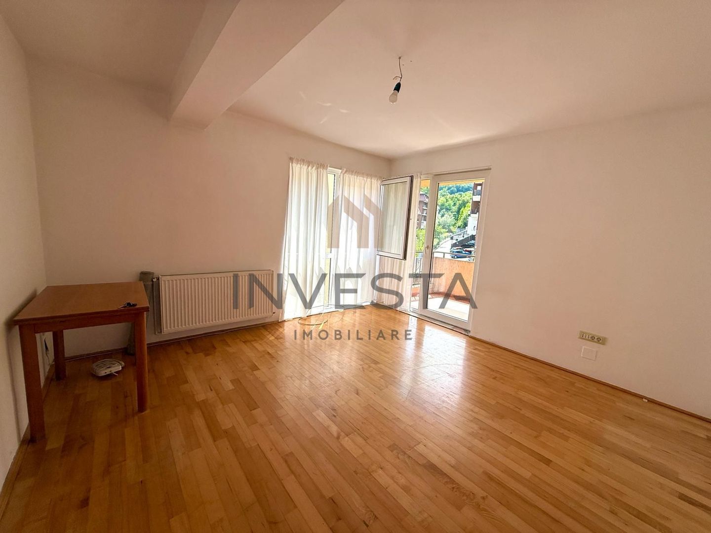 Apartament cu 2 Camere de vanzare pe strada Dimitrie Gusti ! - Poză 2