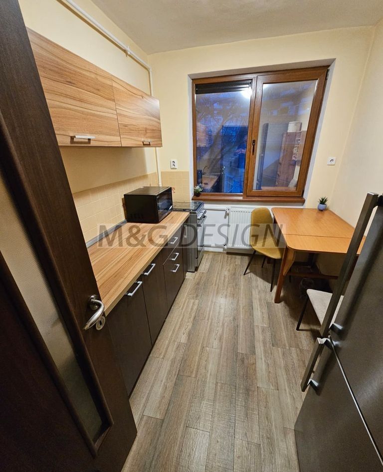 Apartament cu 2 camere etaj 2 Tipografilor - Poză 4