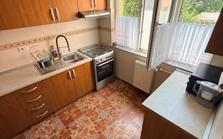 2 camere| curte comuna cu 3 apartamente| centrala proprie| zona aradului| - Poză 8