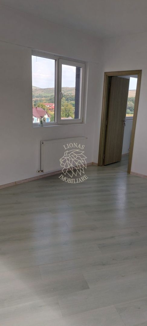 Apartament 2 camere 58 mp-balcon-lift-Viisoara - Poză 1