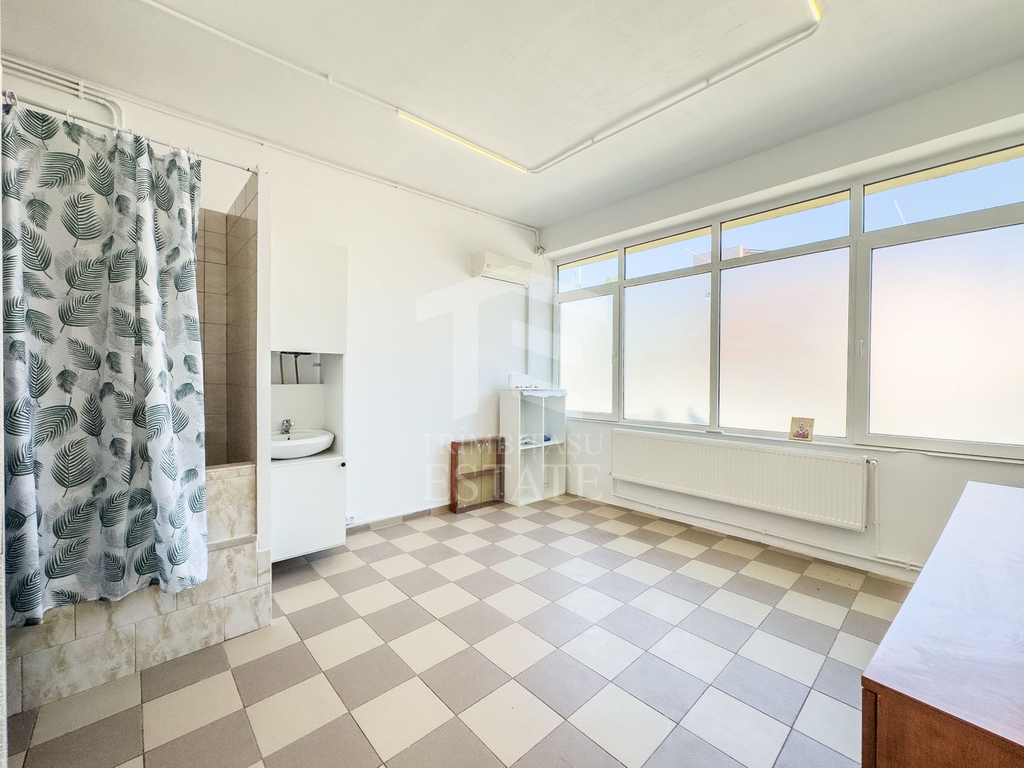 Spatiu Comercial | Piata Gorjului | Vad Exceptional | metrou | 25mp - Poză 1