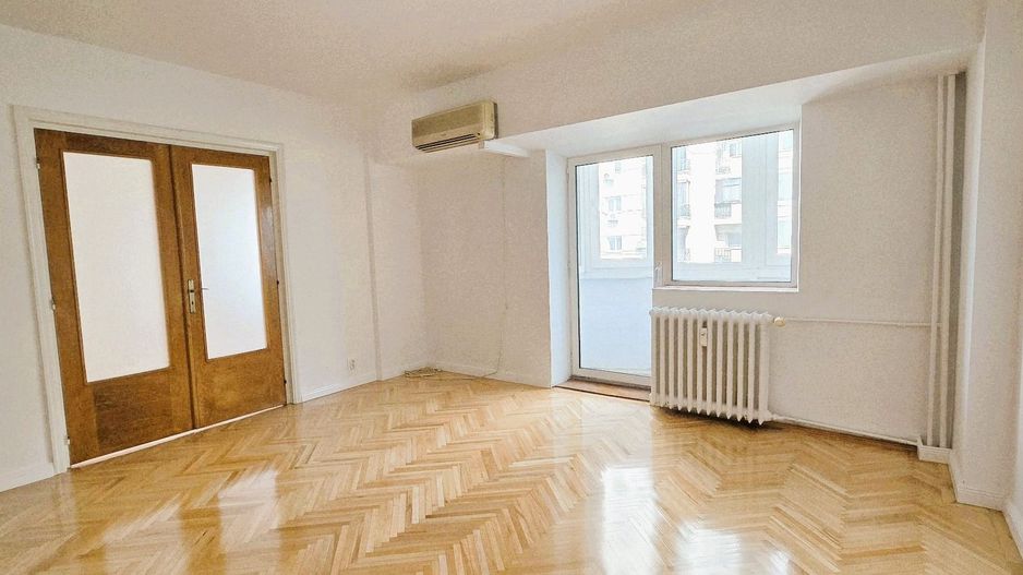 Piața Victoriei, 3 cam. decom, pet friendly, nemobilat, ideal firmă - Poză 2