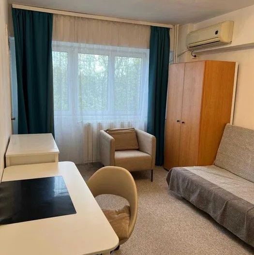 GARSONIERA CRANGASI, BUCATARIE INCHISA, MOBILAT/UTILAT MODERN - Poză 1